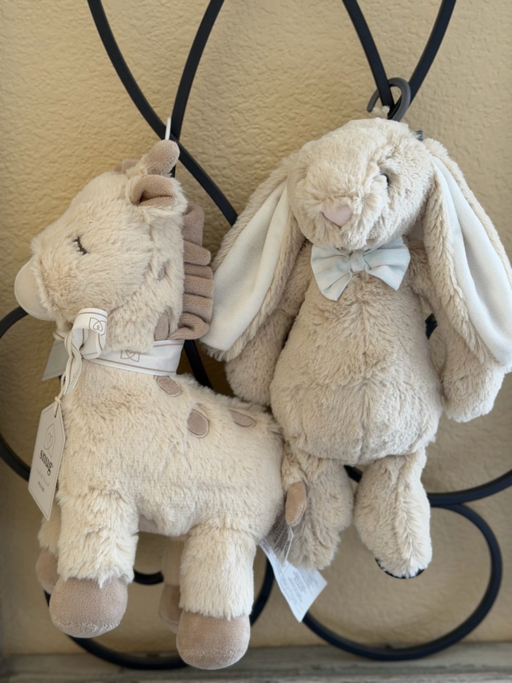 Snug Plush Beige Bunny and Giraffe Hanging Baby Toy Set